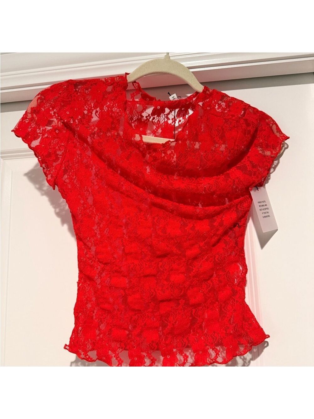 Superdown Cely Baby Tee Size XS